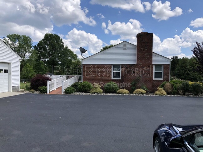 Building Photo - 11407 Creery Rd