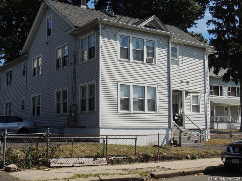 Primary Photo - 1880 Seaview Ave