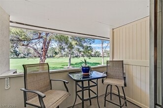 Building Photo - 668 Oakmont Ave