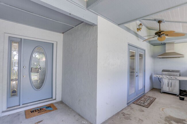 Foto del edificio - 4702 S St Brides Cir