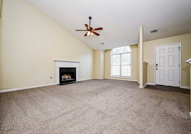 Building Photo - 193 Windsor Cir