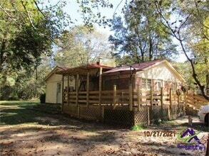 Building Photo - 1198 Hendrick Rd