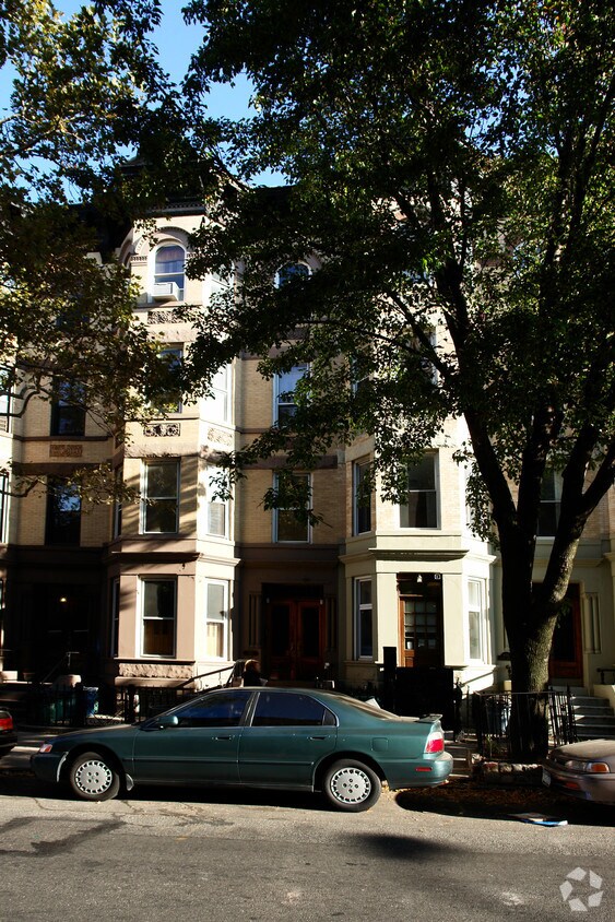 Building Photo - 803 Union St