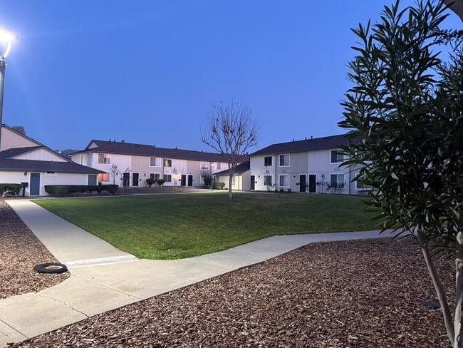 Photo - 2907 Suttergate Way Townhome