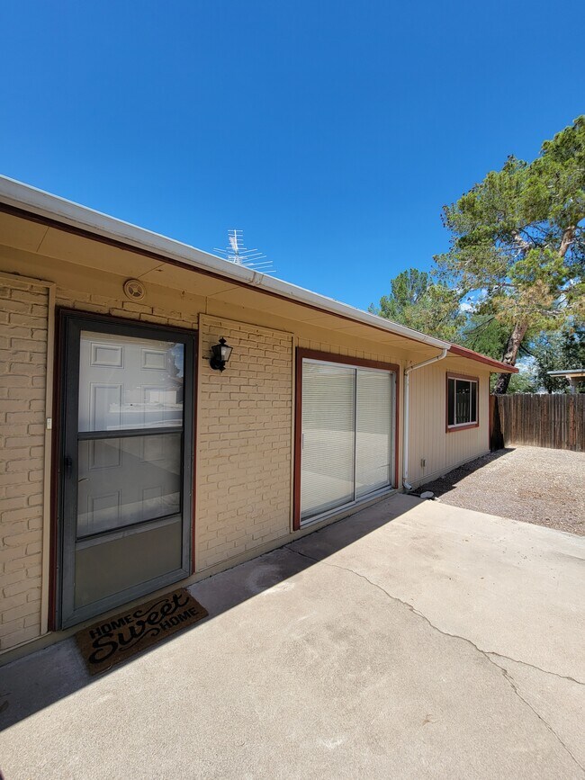 8611 E Calle Bogota, Tucson, AZ 85715 House Rental in Tucson, AZ
