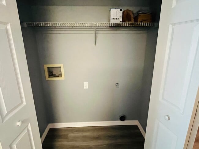 Building Photo - 1605 Cobbler Dr