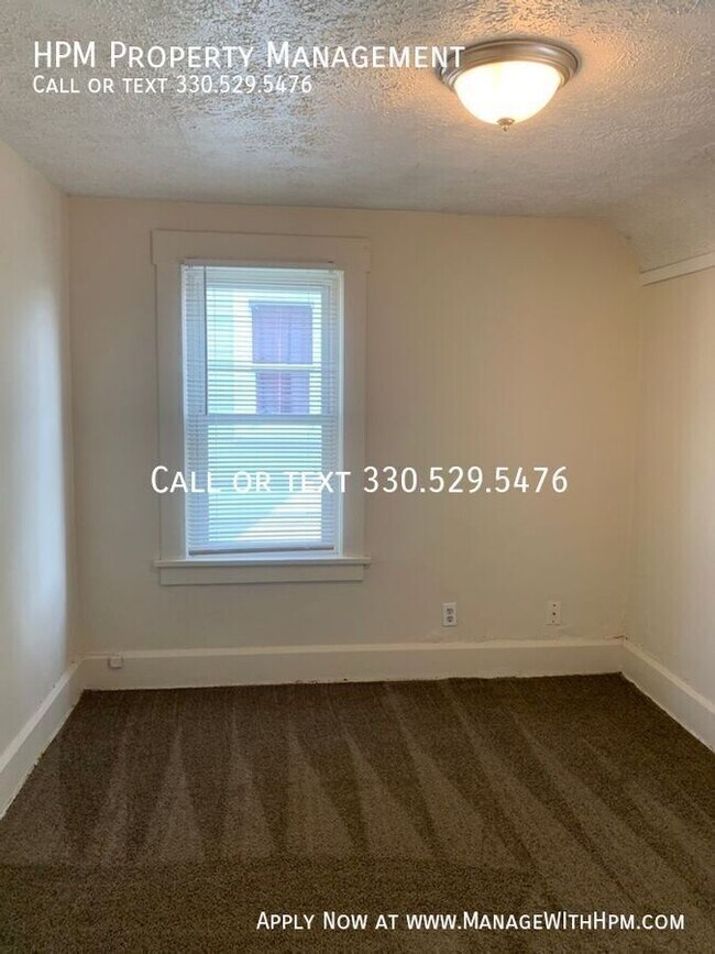 Foto del edificio - 2724 Daleford Ave NE