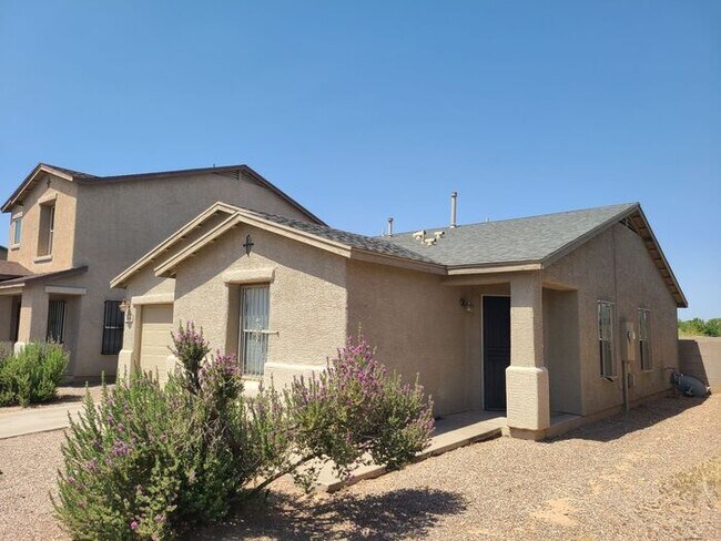 Foto del edificio - Charming 2-bedroom, 1-bathroom washer/dryer