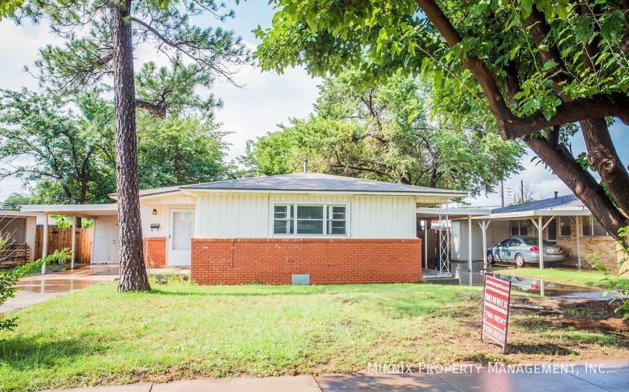 Foto principal - 4405 31st St