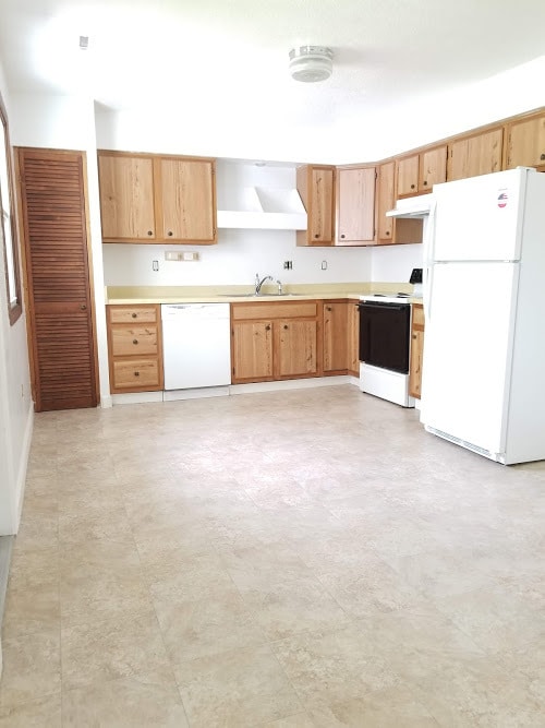 Foto del edificio - 1050 1/2 S Jones Blvd