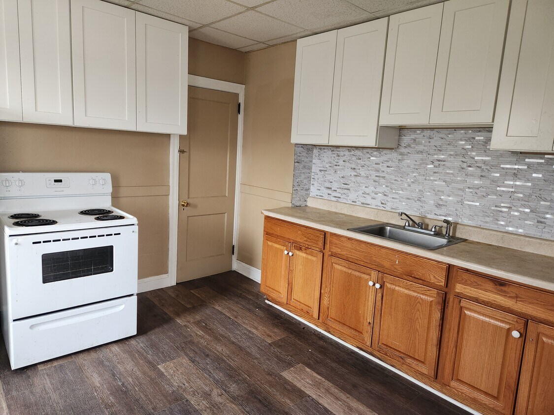 Foto principal - 738 Silver Ln