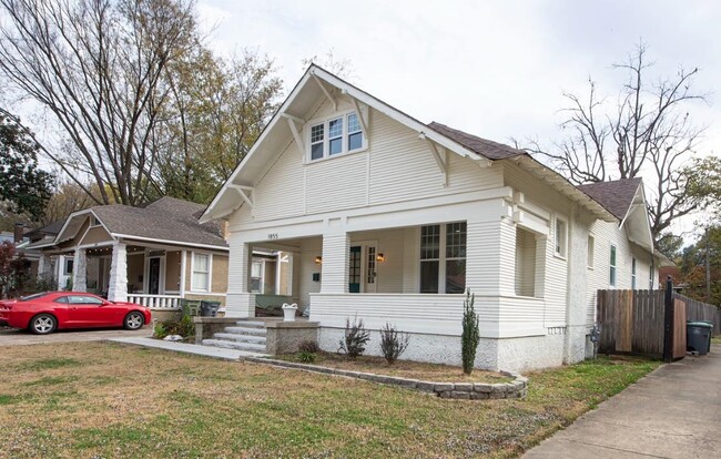 Building Photo - 1855 Oliver Ave