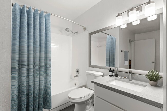 Building Photo - Avana Lakeview
