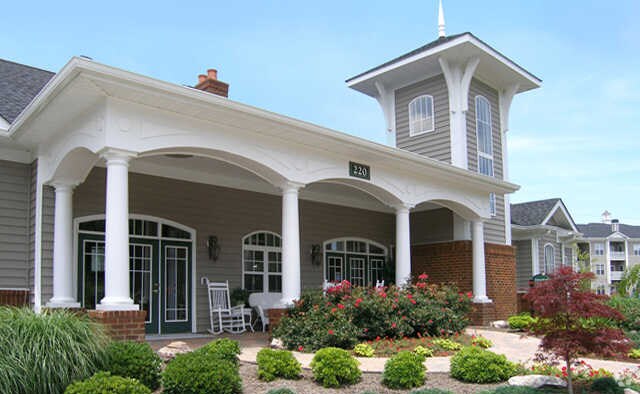 Foto del edificio - Eagle Harbor Apartments