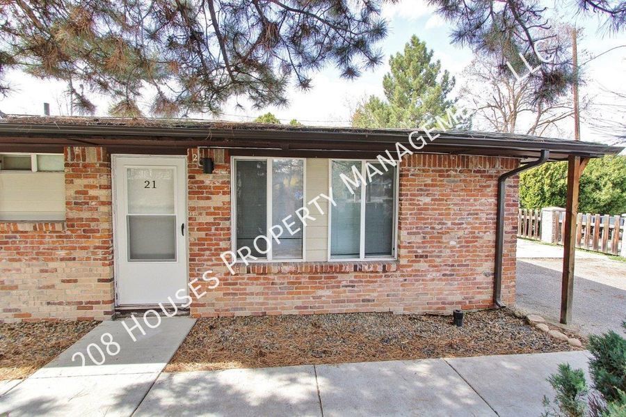 2501 W Anderson St Unit 21, Boise, ID 83702 Room for Rent in Boise