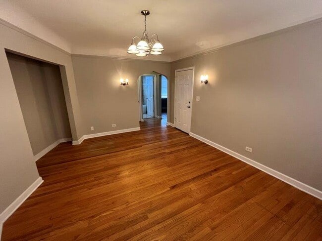 Building Photo - 4450 W Gunnison St