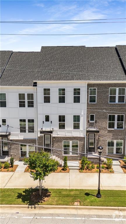 Building Photo - 2567 Astaire Ct NW