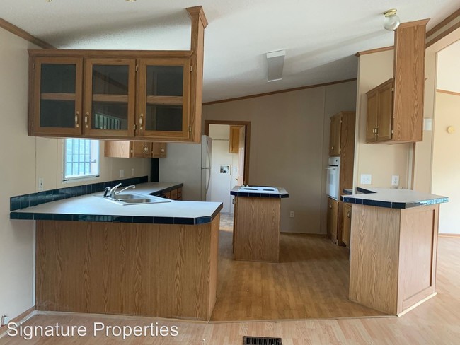 Building Photo - 3 br, 2 bath House - 609 Milton Hwy