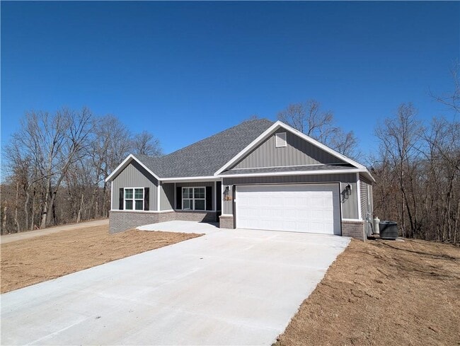 Building Photo - 8 Whithorn Ln