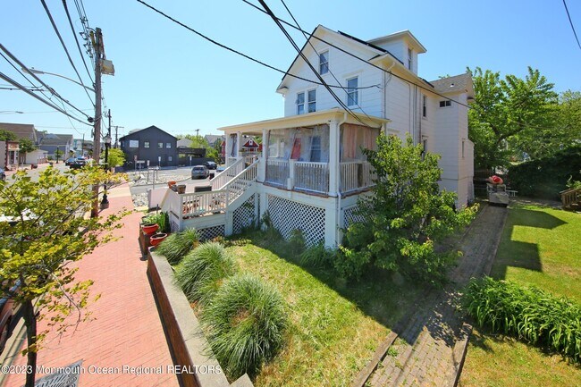 Foto del edificio - 179 Bay Ave