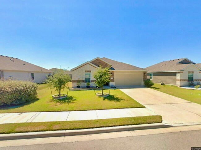 Foto del edificio - 741 Carol Dr