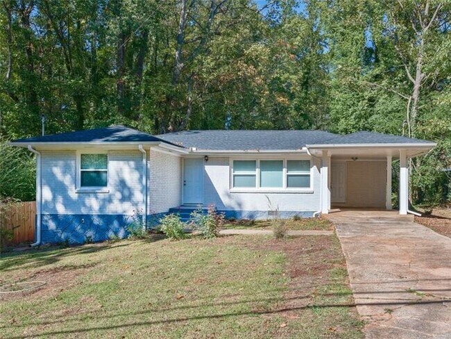 Building Photo - 3404 Maplehurst Dr