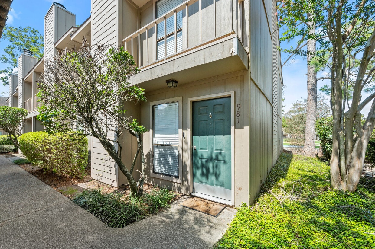 Photo - 981 Ridgepoint Ct (Baton Rouge, LA)