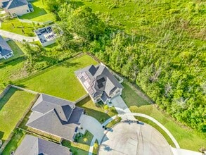 Building Photo - 17702 Sea Rosemary Ct