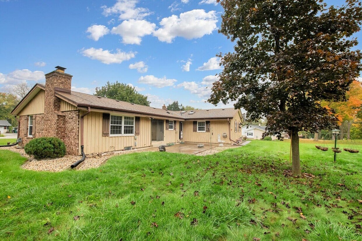 Foto del edificio - 3 Bedroom Single Family