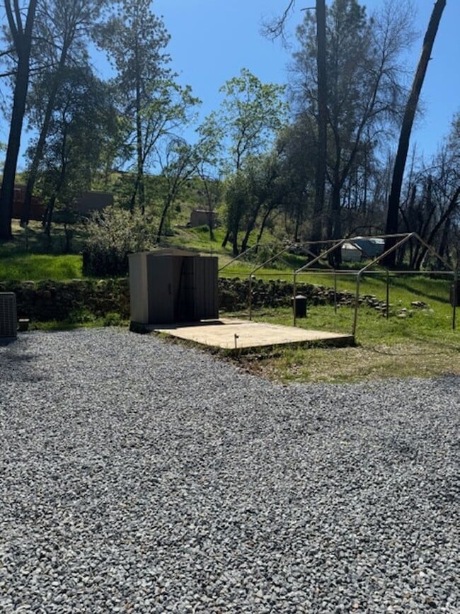 Building Photo - Peaceful and Serene Country Setting Mobile Home on 1.3 Acres