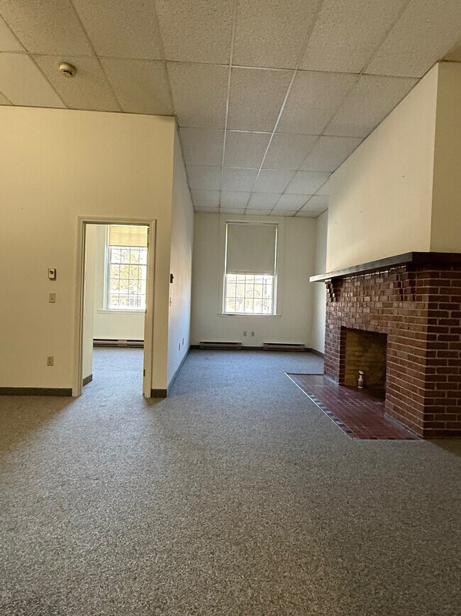 Building Photo - Summit Place Apartments