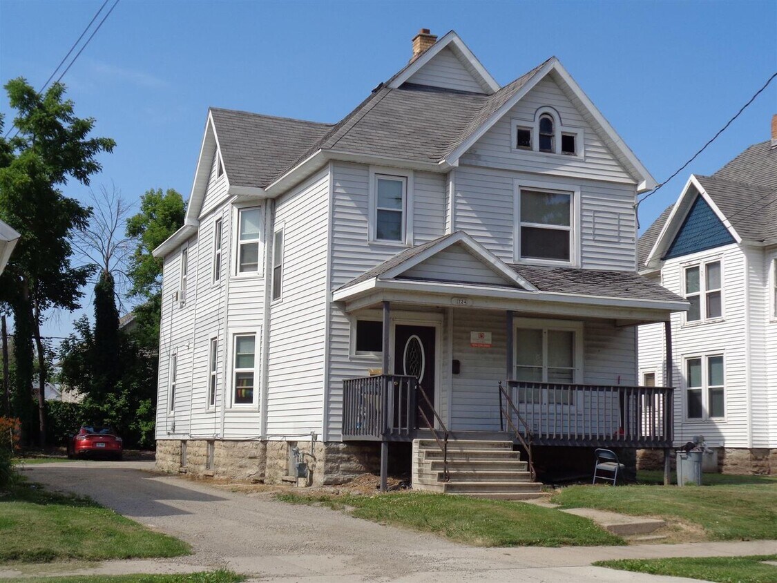 Scott, 724 Apartment for Rent in Oshkosh, WI