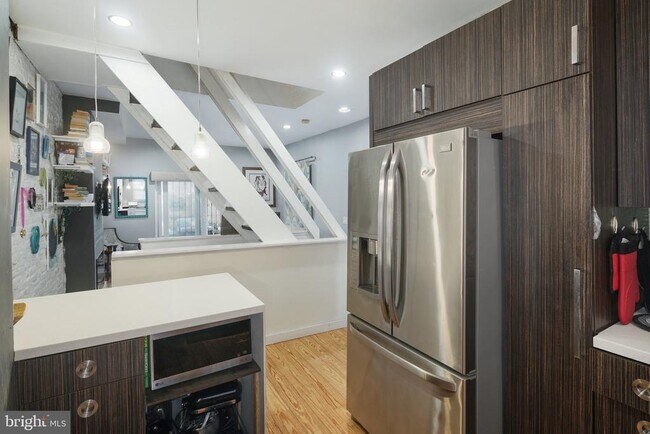 Foto del edificio - 712 S Chadwick St