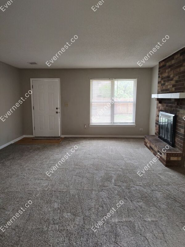 11103 NW Player Dr Unit A, Parkville, MO 64152 Condo for Rent in