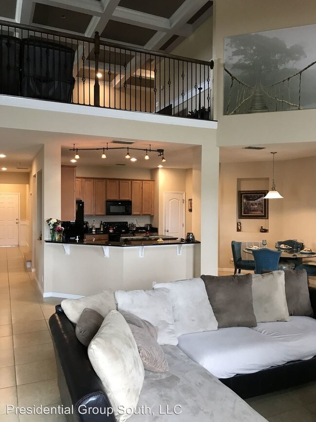 Foto del edificio - 3538 Foxchase Dr
