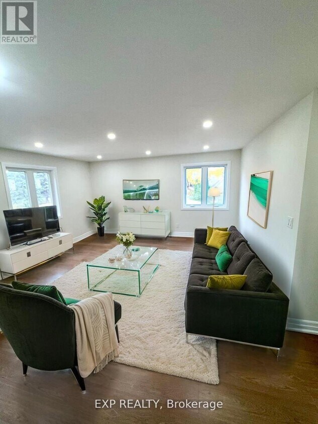 Photo principale - 910 William Booth Crescent