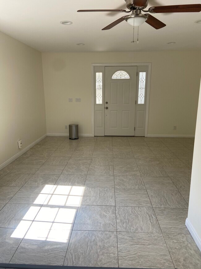 Main Room - 19155 Ingomar St