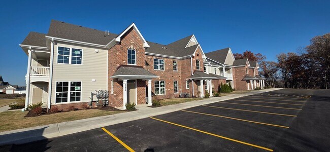 Foto del edificio - Douglas Fir-2Br/2Ba Rental Home-2nd Floor