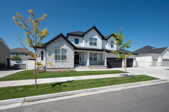 Building Photo - 1367 N 3400 W