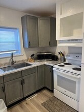 Building Photo - 2848 4th St