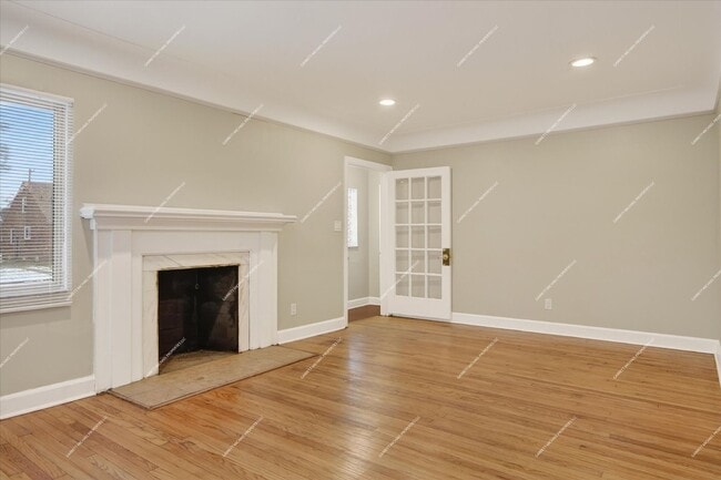 Foto del edificio - Charming 3-Bedroom Brick Bungalow for Rent in Detroit!