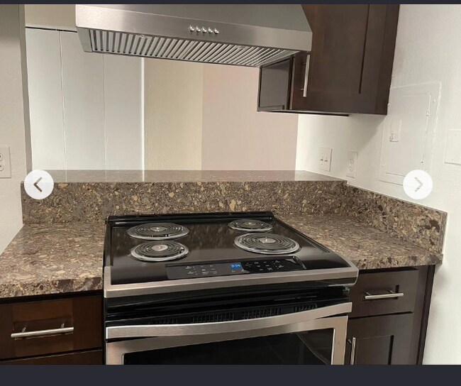 4322 Green Ave, Los Alamitos, CA 90720 Townhome Rentals in Los