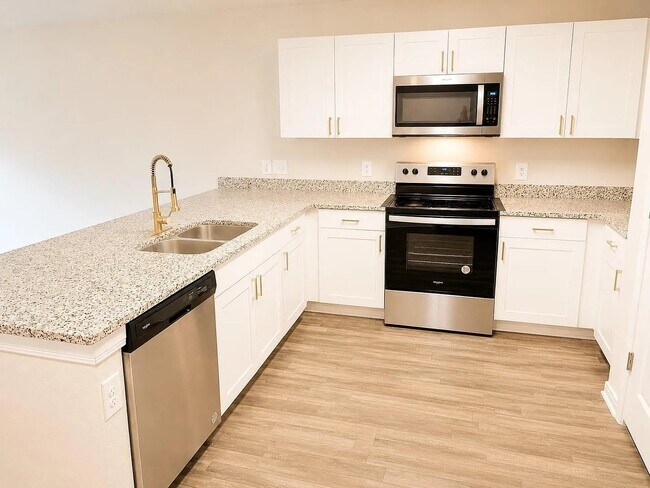 Foto del edificio - 15674 Briar Forest Dr