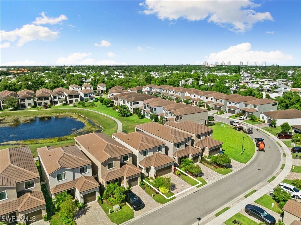 Foto principal - 26349 Bonita Fairways Blvd
