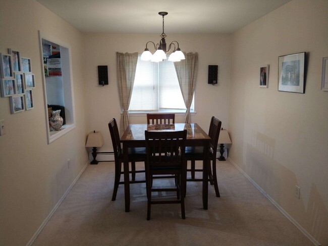 Dining Room - 2467 Route 10 E