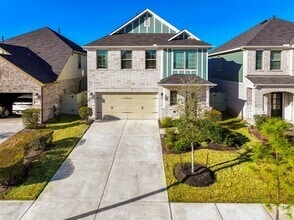 Building Photo - 10639 Whitejacket