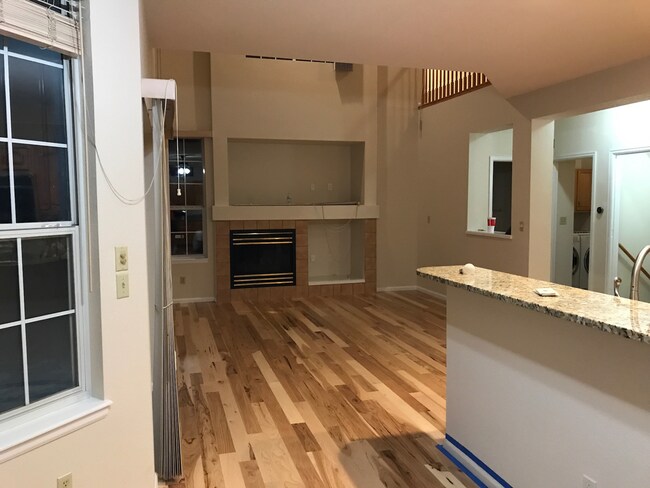 Foto del edificio - Single Family home located in Desirable Home Farms neighborhood