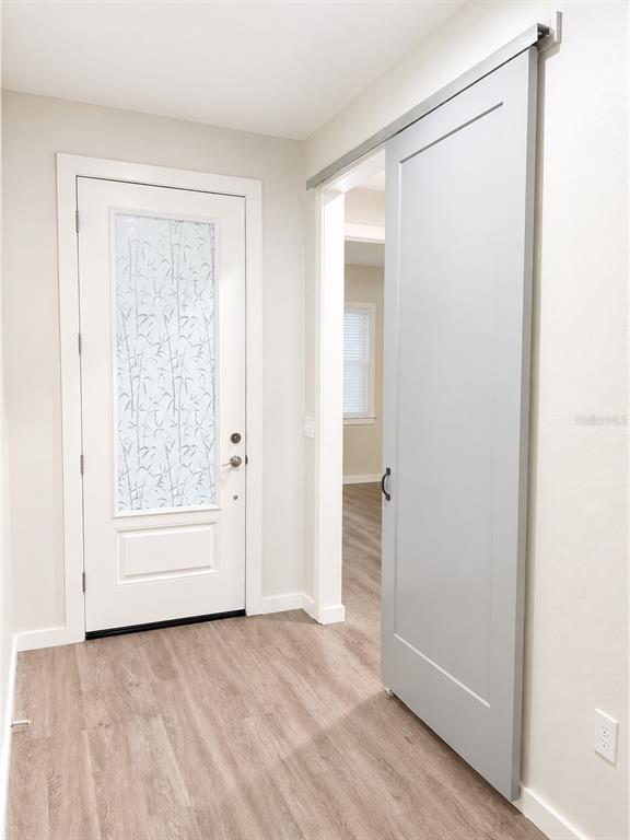 Foto del edificio - 1823 Meadow Pond Way