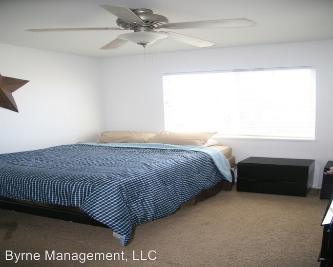 Building Photo - 6710 Camino del Rey