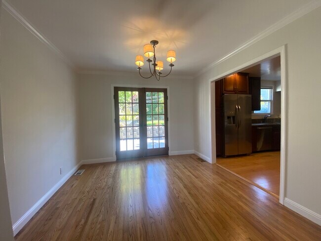 Foto del edificio - 738 Sycamore Ave